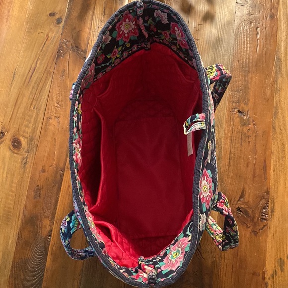 VGUC Vera Bradley tote - Picture 6 of 9